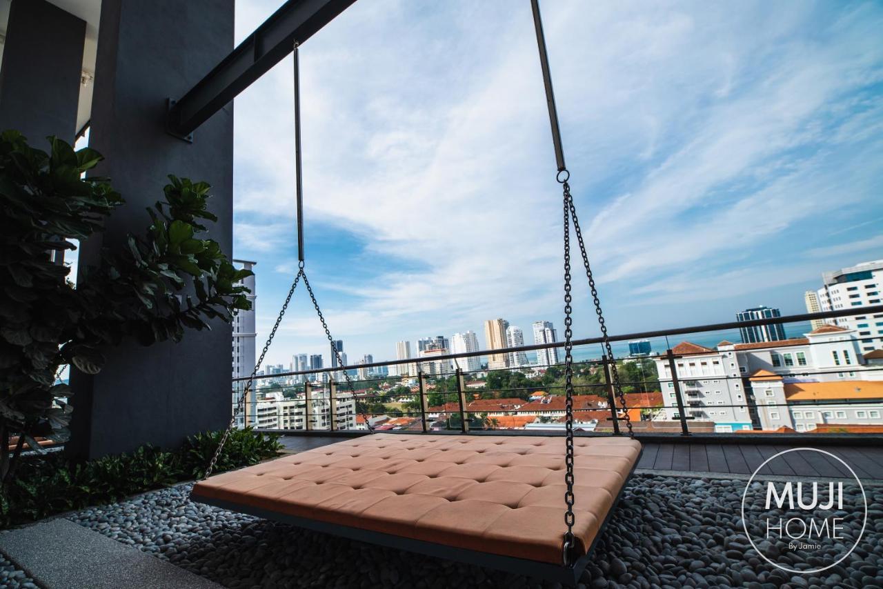 Muji Studio 2 - Seaview At 218 Tropicana Near Komtar Food Heaven With Netflix & Tv Box Джорджтаун Экстерьер фото